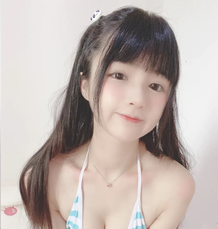 桜井宁宁(樱井宁宁)《蓝白条》,精品摄影作品赏析插图3 桜井宁宁(樱井宁宁)《蓝白条》,精品摄影作品赏析