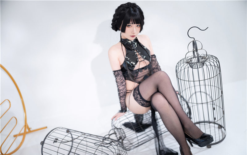 超凡魅力绽放:是三不是世w呈现的《功夫旗袍》cosplay作品引人入胜!插图 超凡魅力绽放:是三不是世w呈现的《功夫旗袍》cosplay作品引人入胜!