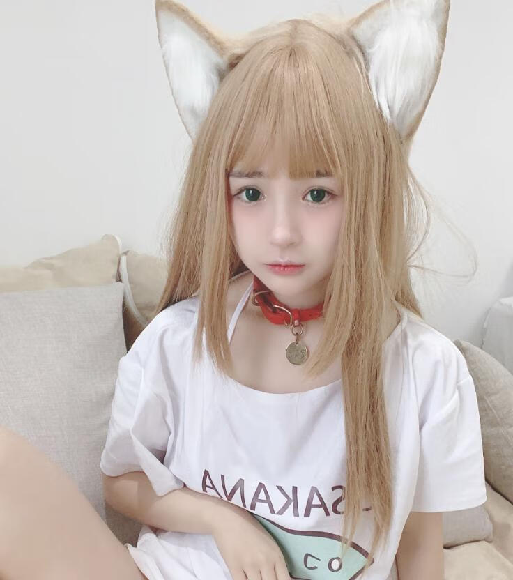 《猫娘》：樱井宁宁小姐姐的萌萌冒险！