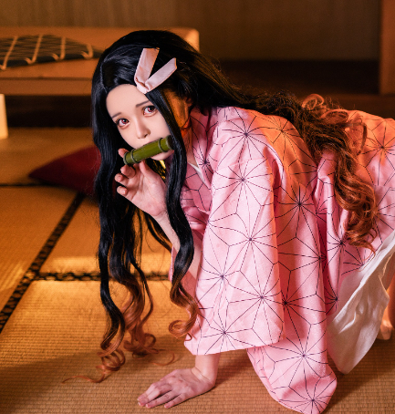 Hachi_小芭小姐姐cos《灶门祢豆子》完美扮演让人惊叹！