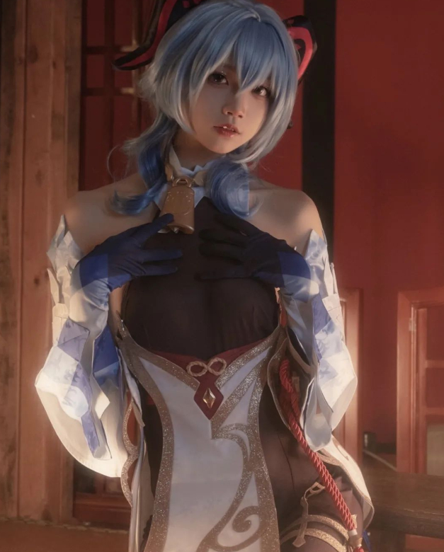 五更百鬼小姐姐尽显魅力，《甘雨》cosplay打造强大战士形象！