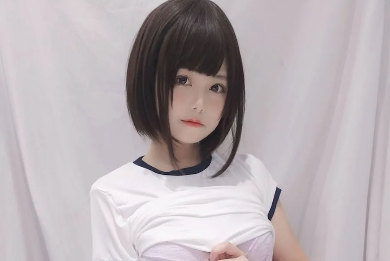 蜜汁猫裘《体操服》,小姐姐的可爱体操服作品,展现灵动与活力!插图1 蜜汁猫裘《体操服》,小姐姐的可爱体操服作品,展现灵动与活力!