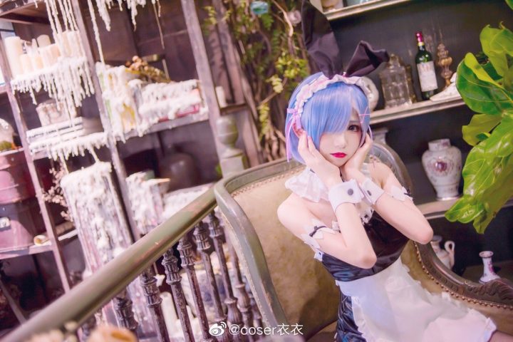 Coser衣衣在《Re:Zero》中 COS 蕾姆,变身美丽迷人的女仆 Coser衣衣在《Re:Zero》中 COS 蕾姆,变身美丽迷人的女仆