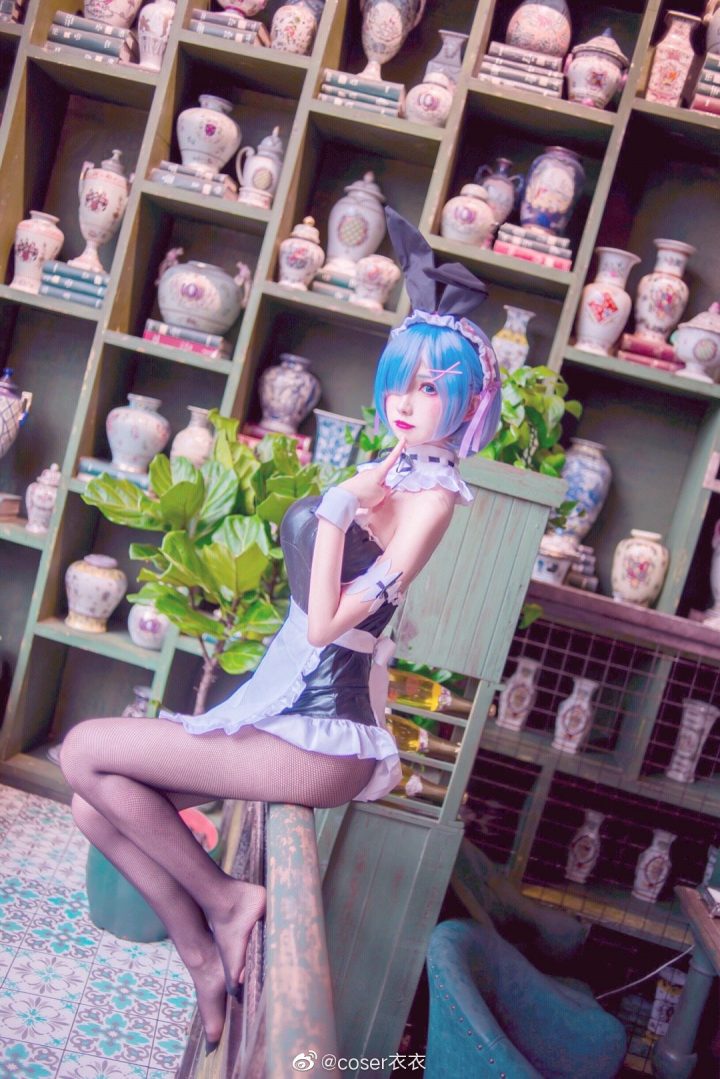 Coser衣衣在《Re:Zero》中 COS 蕾姆,变身美丽迷人的女仆 Coser衣衣在《Re:Zero》中 COS 蕾姆,变身美丽迷人的女仆