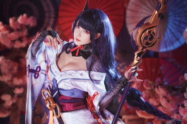 铁板烧鬼舞w cos作品 | 铁板烧鬼舞w在《原神》cos雷电将军