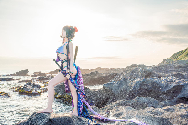 Shika小鹿鹿 cos 比基尼版葛饰应为[Shika小鹿鹿 cos 图集]