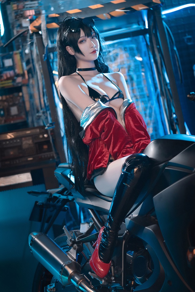 铁板烧鬼舞w cosplay | 铁板烧鬼舞w碧蓝航线·大凤机车cos图集 铁板烧鬼舞w cosplay | 铁板烧鬼舞w碧蓝航线·大凤机车cos图集