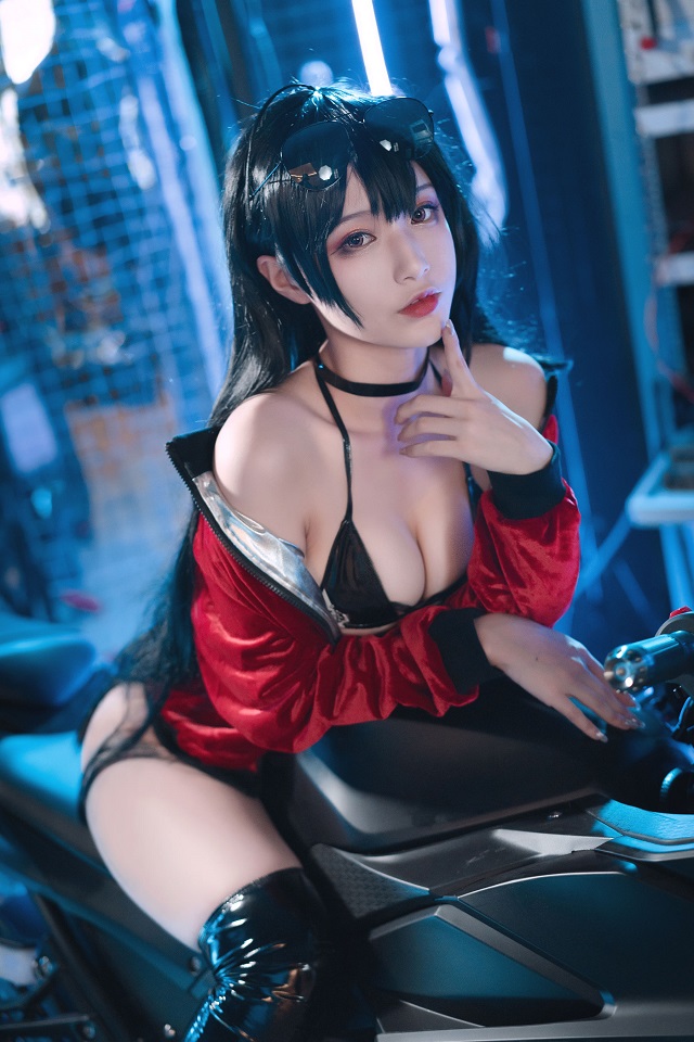 铁板烧鬼舞w cosplay | 铁板烧鬼舞w碧蓝航线·大凤机车cos图集 铁板烧鬼舞w cosplay | 铁板烧鬼舞w碧蓝航线·大凤机车cos图集