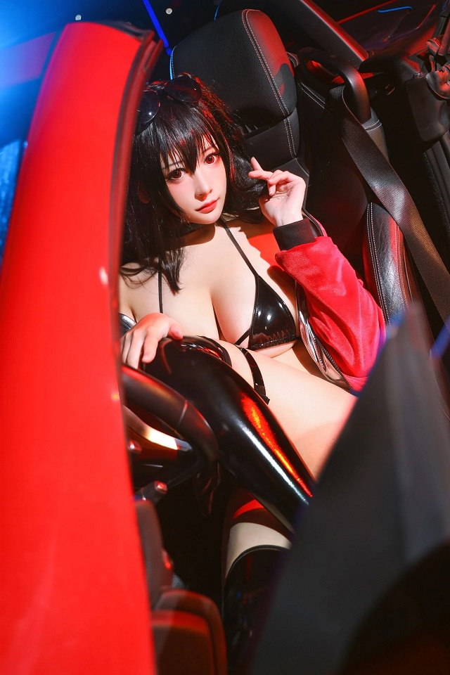 念念_D@碧蓝航线cos图集 | 念念_D cos“超级跑车版”大凤