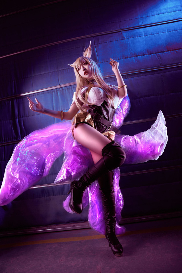 Shika小鹿鹿cos作品 | Shika小鹿鹿在《英雄联盟》COS阿狸 Shika小鹿鹿cos作品 | Shika小鹿鹿在《英雄联盟》COS阿狸