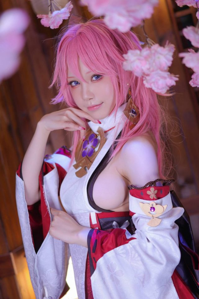 水淼aqua cos八重神子 | 水淼aqua在《原神》化身“狐狸小姐”八重神子 水淼aqua cos八重神子 | 水淼aqua在《原神》化身“狐狸小姐”八重神子