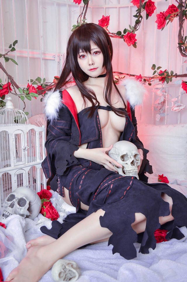 Arty亚缇cos虞姬 | Arty亚缇在《Fate/Grand Order》cos“虞美人”虞姬