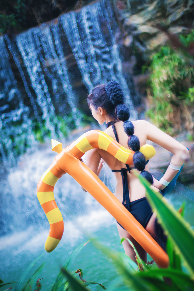 Basa_潘酱cos作品 | Basa_潘酱在《英雄联盟》cos肖娜·薇恩