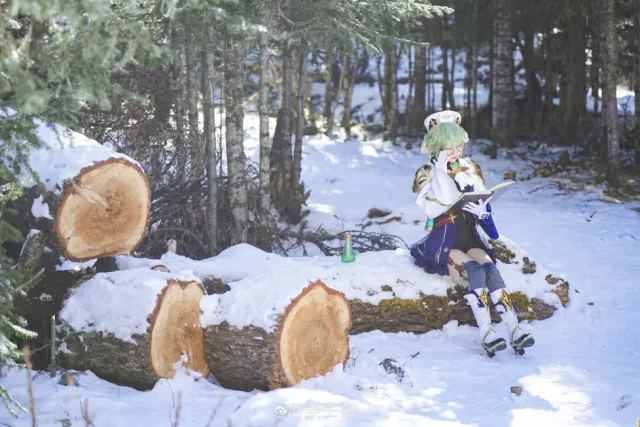 姜生花cos作品 | 姜生花在《原神》cos砂糖,纯真可爱