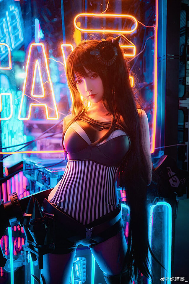 coser@你喵哥_在《少女前线》化身建筑师SPzH3000，性感美丽