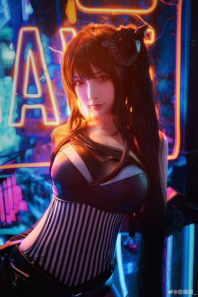 coser@你喵哥_在《少女前线》化身建筑师SPzH3000，性感美丽