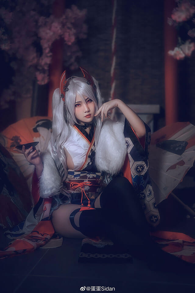 coser@蛋蛋Sidan在《碧蓝航线》变身性感迷人的欧根亲王 coser@蛋蛋Sidan在《碧蓝航线》变身性感迷人的欧根亲王