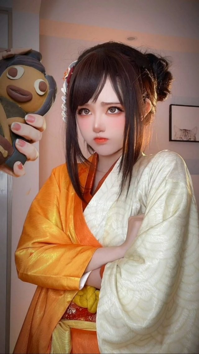 coser@小柔SeeU在《王者荣耀》的cosplay比原版更漂亮