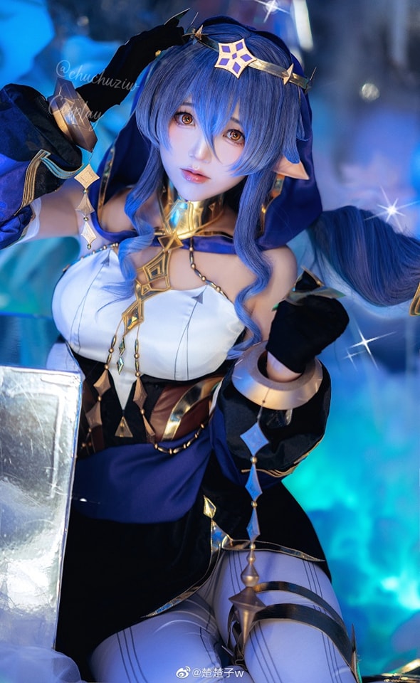 coser@楚楚子w化身《原神》的新角色莱依拉Layla coser@楚楚子w化身《原神》的新角色莱依拉Layla