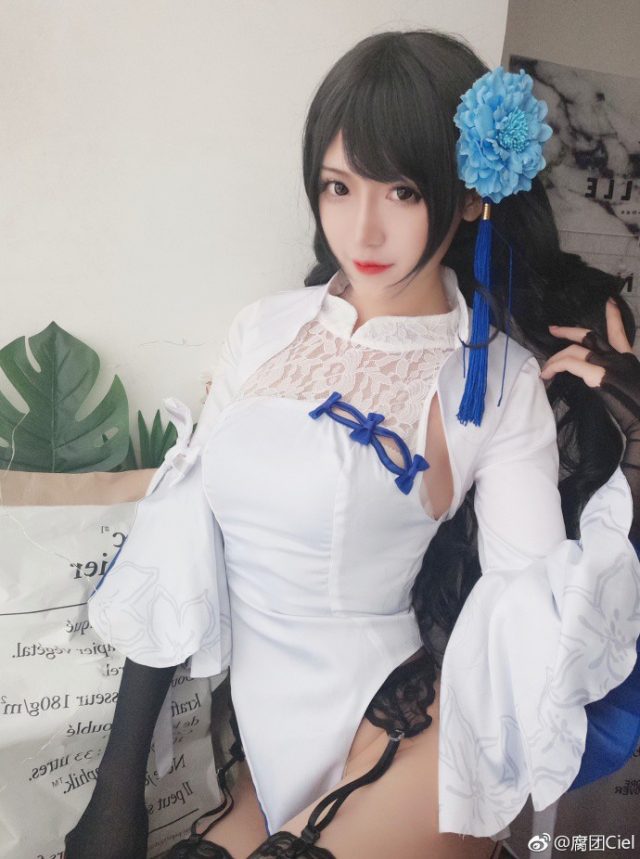 coser@腐团Ciel在《少女前线》化身美丽迷人“旗袍版”95式 coser@腐团Ciel在《少女前线》化身美丽迷人“旗袍版”95式