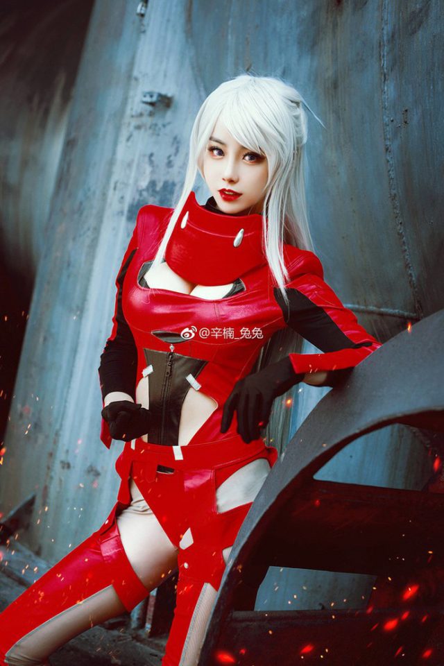 coser@新楠_兔兔在《重神机潘多拉》化身“赏金猎人”叶坤灵