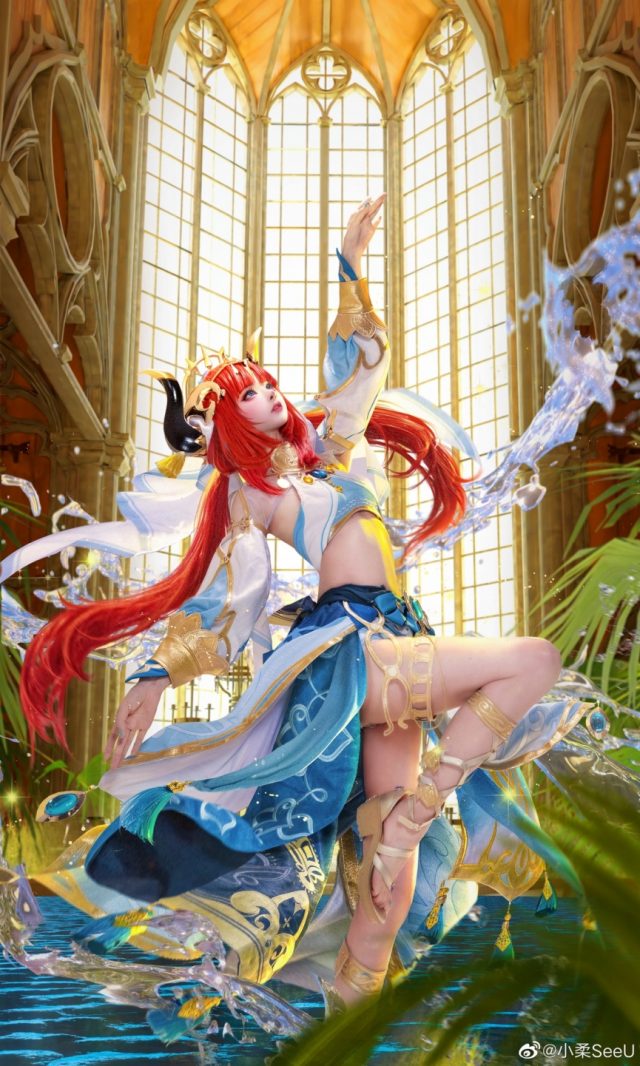 coser@小柔SeeU在《原神Impact》中化身“莲光落舞筵”妮露