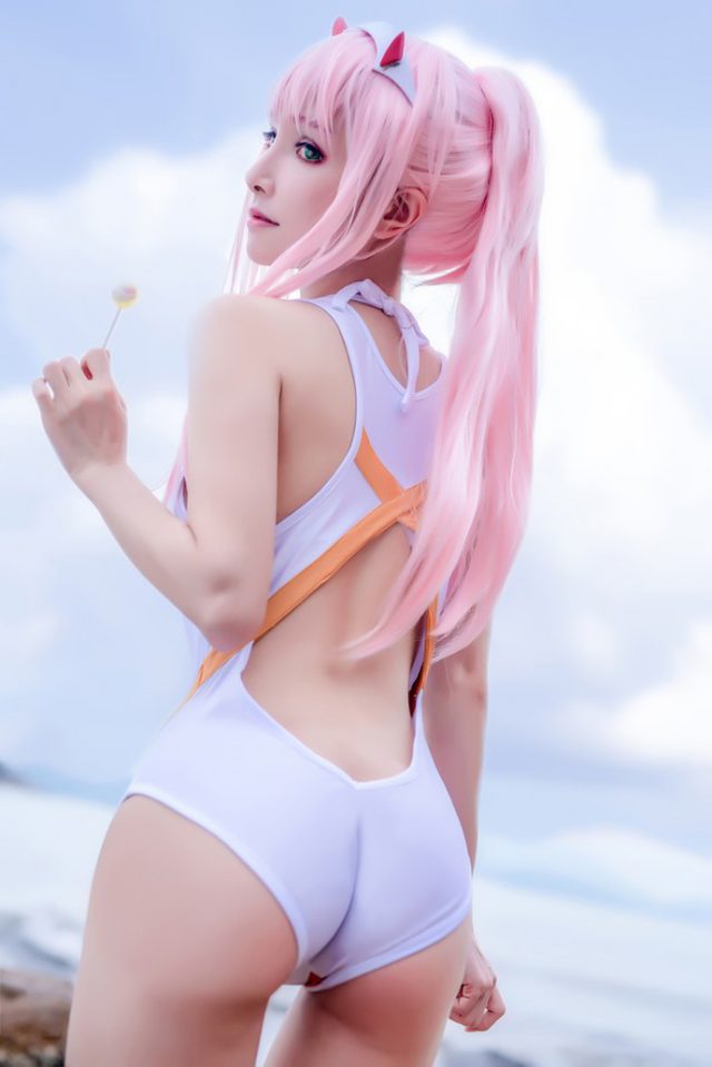 coser@小洮在《DARLING in the FRANXX》中化身“神秘少女”零二 coser@小洮在《DARLING in the FRANXX》中化身“神秘少女”零二