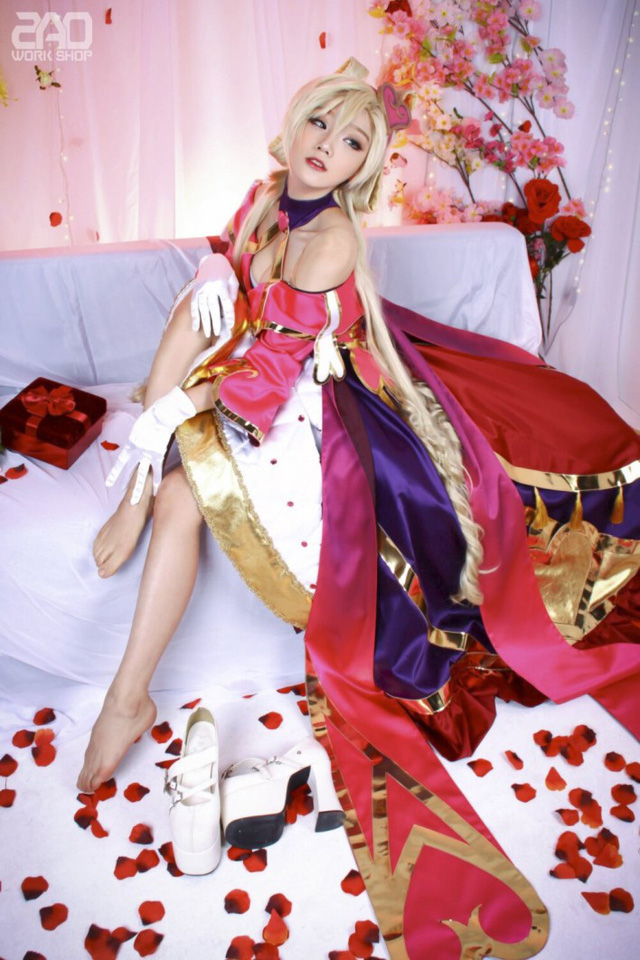 韩国coser@AZA Miyuko在《英雄联盟》化身性感“小情人”索娜 韩国coser@AZA Miyuko在《英雄联盟》化身性感“小情人”索娜