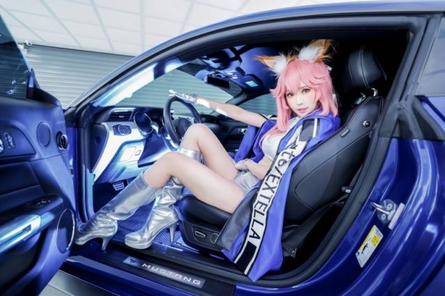 coser@ElyEE子在《Fate/Grand Order》化身“九尾狐狸”玉藻前 coser@ElyEE子在《Fate/Grand Order》化身“九尾狐狸”玉藻前