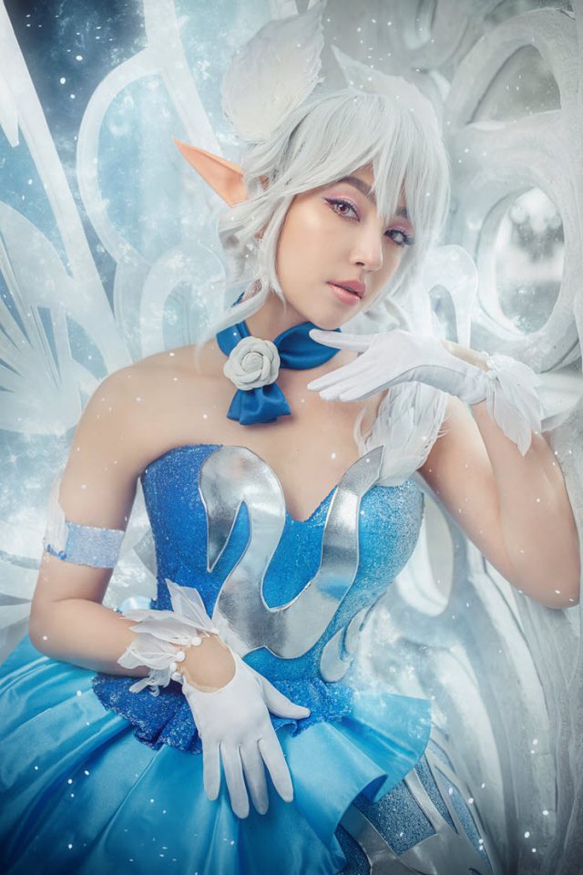 《传说对决》中“天鹅湖之翼”克里希的超现实cosplay,闪闪发光的美丽 《传说对决》中“天鹅湖之翼”克里希的超现实cosplay,闪闪发光的美丽
