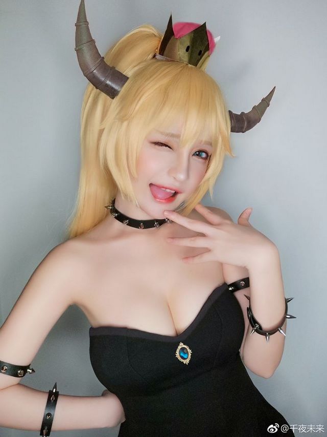 coser@千夜未来化身性感美丽的库巴公主，让马里奥心动