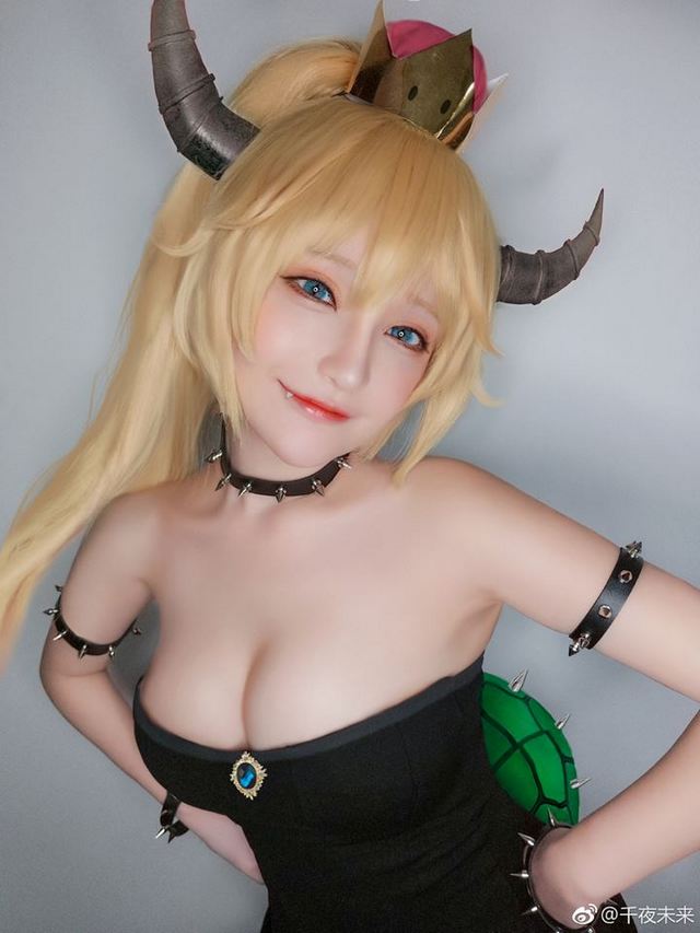 coser@千夜未来化身性感美丽的库巴公主，让马里奥心动