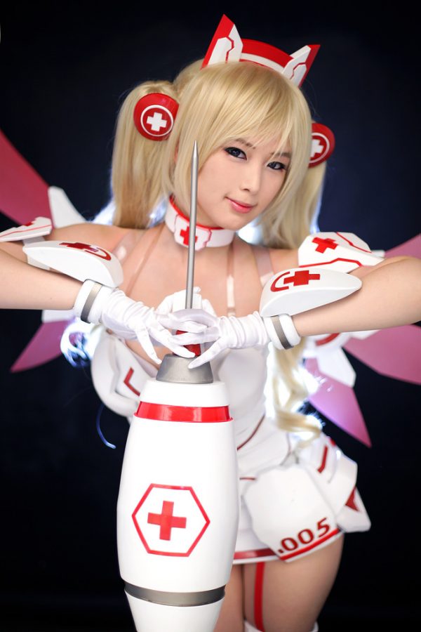 coser@Doremi化身游戏《Lost Saga》中的机器人护士“R-Cyber Medic” coser@Doremi化身游戏《Lost Saga》中的机器人护士“R-Cyber Medic”