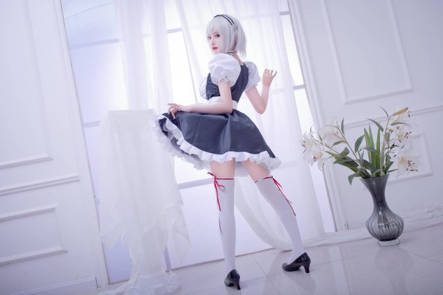 coser@Shika小鹿鹿在游戏《碧蓝航线》化身迷人的“女仆”天狼星 coser@Shika小鹿鹿在游戏《碧蓝航线》化身迷人的“女仆”天狼星
