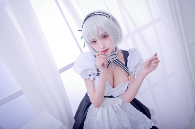 coser@Shika小鹿鹿在游戏《碧蓝航线》化身迷人的“女仆”天狼星 coser@Shika小鹿鹿在游戏《碧蓝航线》化身迷人的“女仆”天狼星