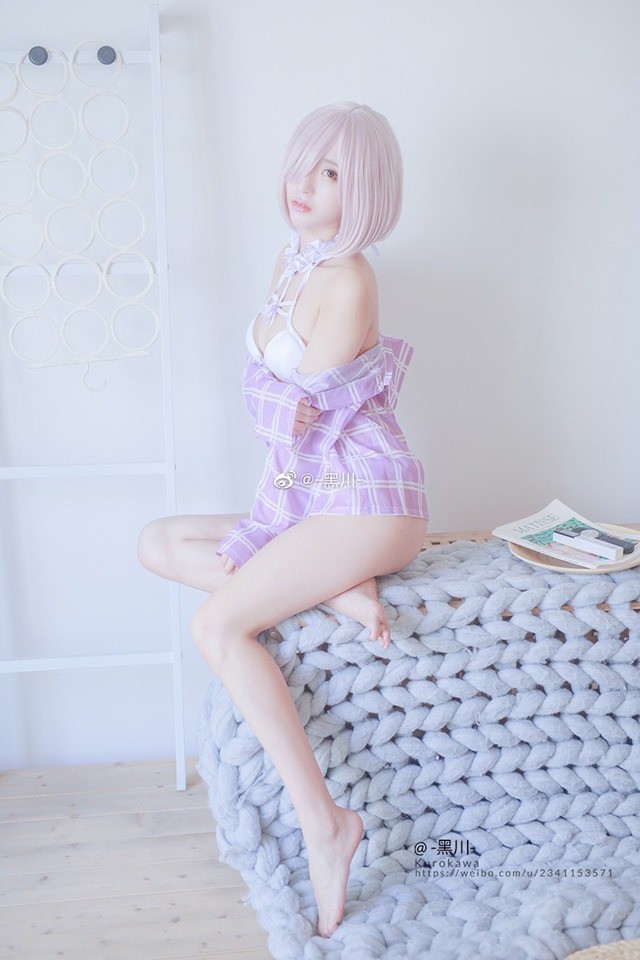粉色的诱惑：-黑川-cosplay游戏《Fate/ Grand Order》中的玛修