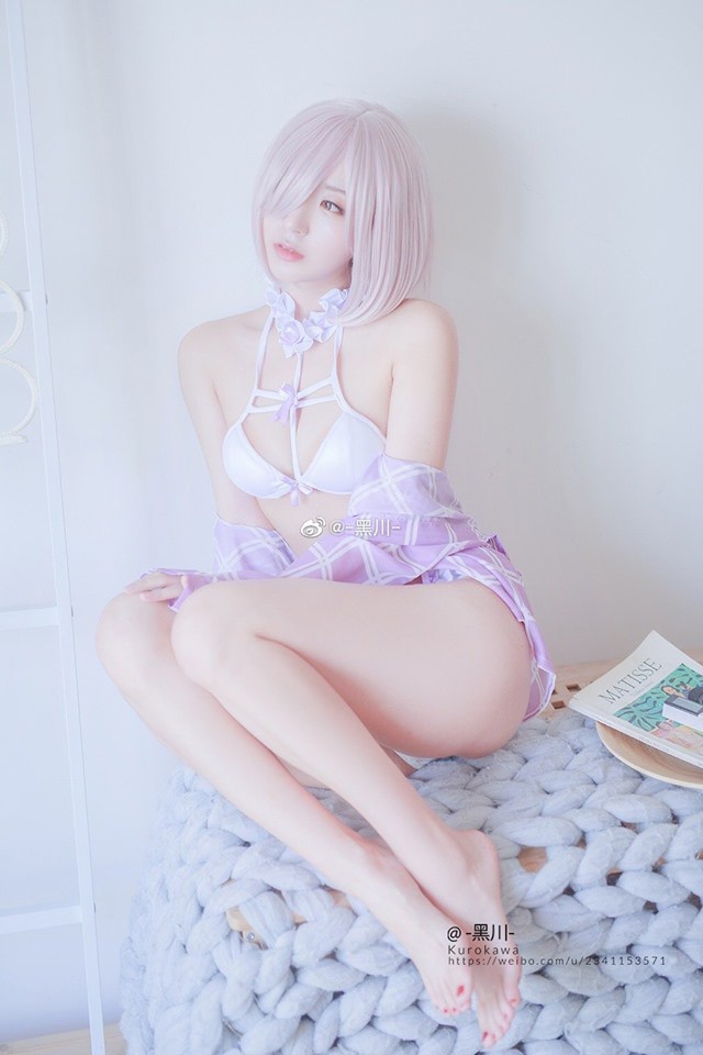 粉色的诱惑：-黑川-cosplay游戏《Fate/ Grand Order》中的玛修