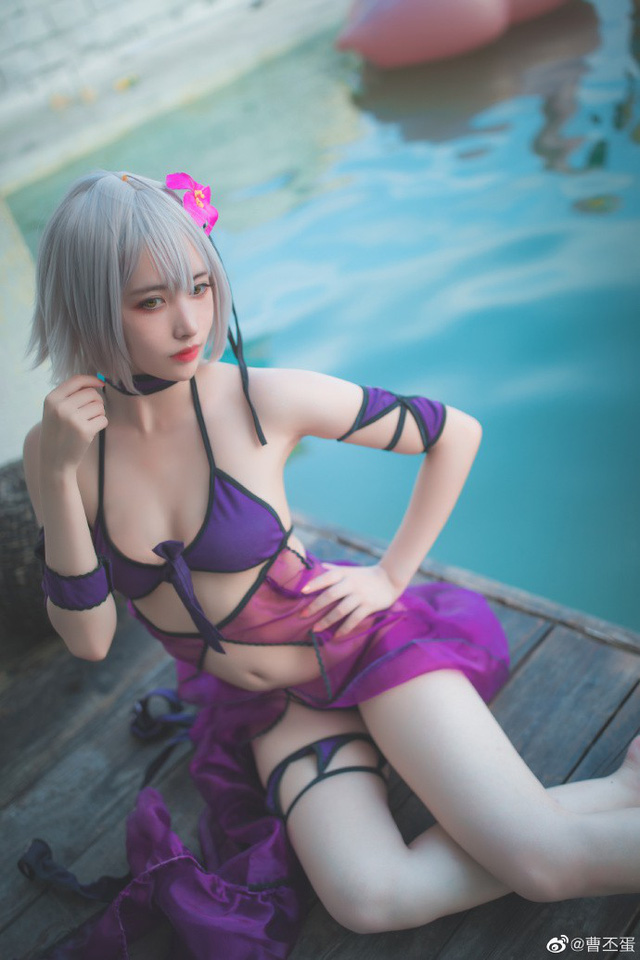 曹丕蛋在《Fate/ Grand Order》cosplay迷人的贞德,展现个性魅力 曹丕蛋在《Fate/ Grand Order》cosplay迷人的贞德,展现个性魅力