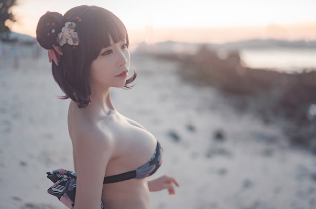 性感浮世绘美女:爱老师_PhD的“比基尼版”葛饰北斋cosplay 性感浮世绘美女:爱老师_PhD的“比基尼版”葛饰北斋cosplay