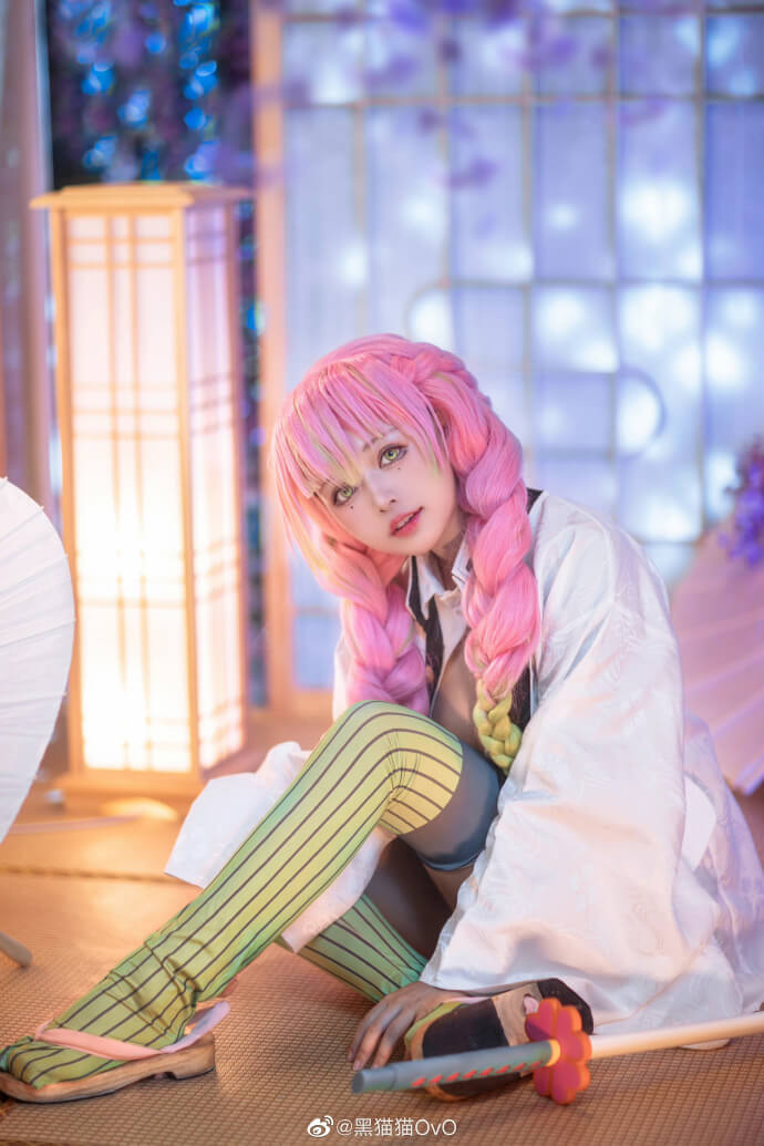 coser黑猫猫OvO化身《鬼灭之刃》甘露寺蜜璃,展现可爱恋柱的魅力 coser黑猫猫OvO化身《鬼灭之刃》甘露寺蜜璃,展现可爱恋柱的魅力