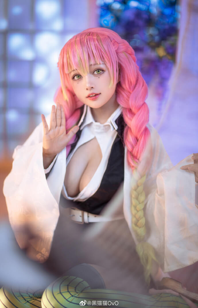 coser黑猫猫OvO化身《鬼灭之刃》甘露寺蜜璃,展现可爱恋柱的魅力 coser黑猫猫OvO化身《鬼灭之刃》甘露寺蜜璃,展现可爱恋柱的魅力