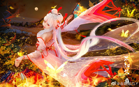 coser走路摇ZLY化身不知火,演绎阴阳师性感歌姬的妩媚风韵 coser走路摇ZLY化身不知火,演绎阴阳师性感歌姬的妩媚风韵