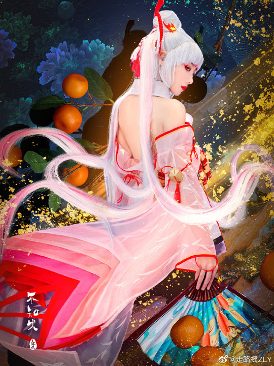 coser走路摇ZLY化身不知火,演绎阴阳师性感歌姬的妩媚风韵 coser走路摇ZLY化身不知火,演绎阴阳师性感歌姬的妩媚风韵