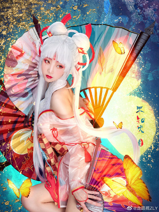 coser走路摇ZLY化身不知火,演绎阴阳师性感歌姬的妩媚风韵 coser走路摇ZLY化身不知火,演绎阴阳师性感歌姬的妩媚风韵