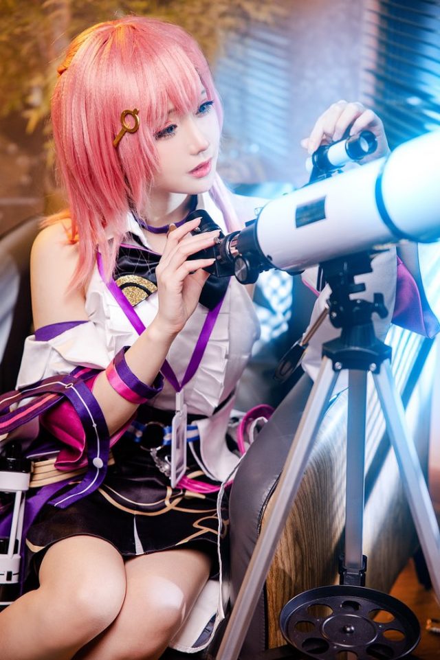 焖焖碳cos《崩坏:星穹铁道》艾丝妲,星空才子的绝妙展现 焖焖碳cos《崩坏:星穹铁道》艾丝妲,星空才子的绝妙展现