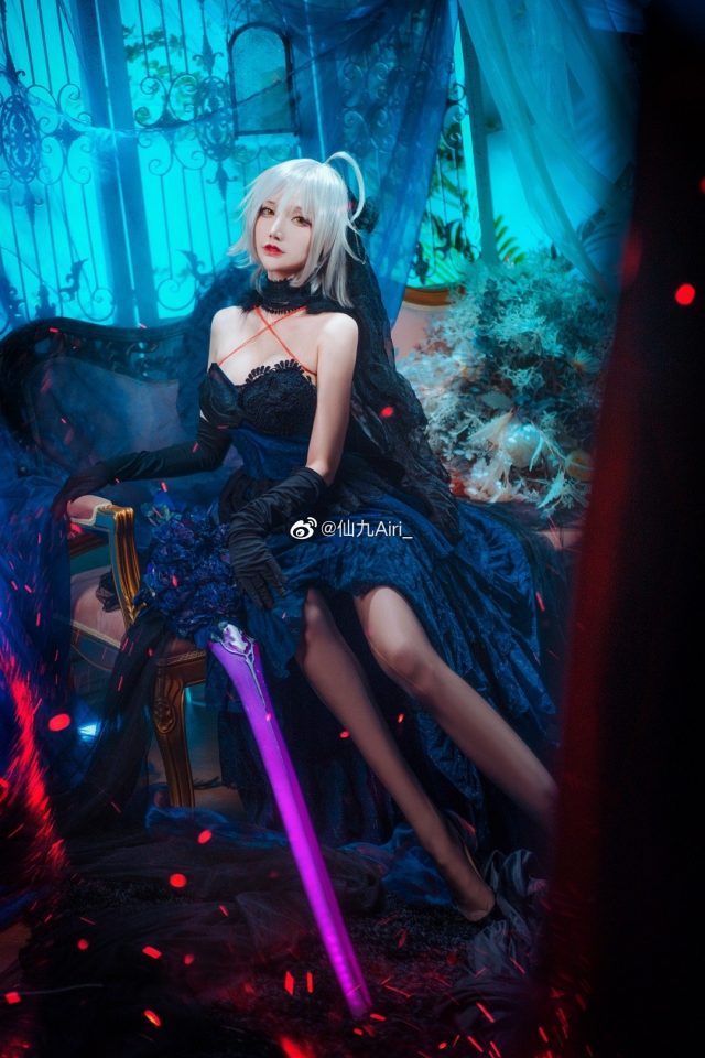仙九Airi cos《Fate/Grand Order》贞德,绽放贞德的优雅与魅力 仙九Airi cos《Fate/Grand Order》贞德,绽放贞德的优雅与魅力