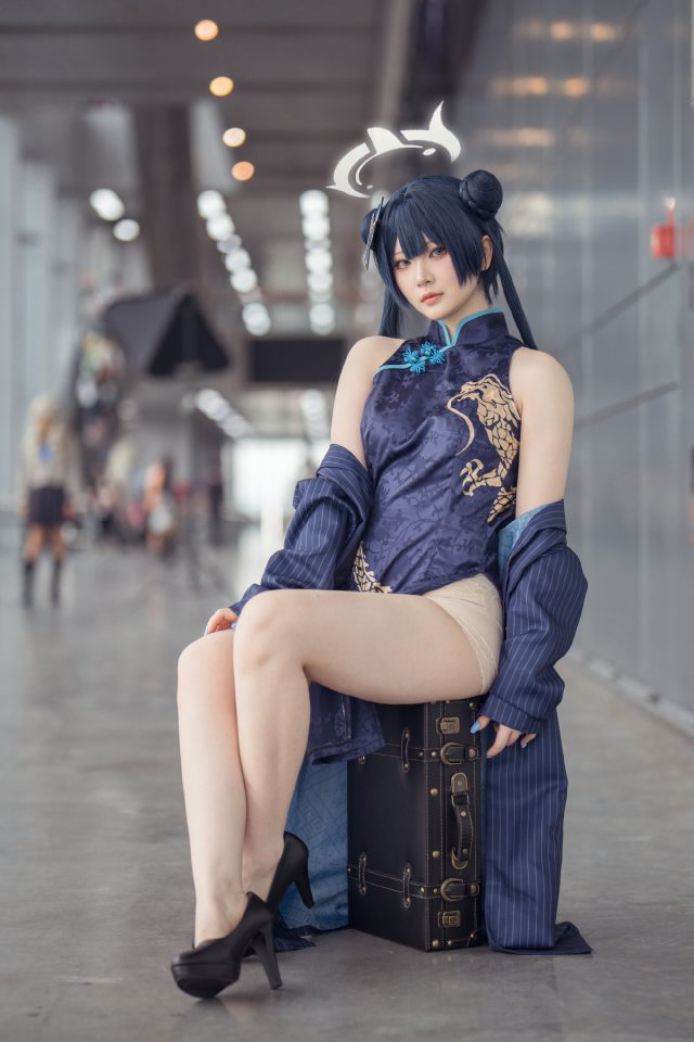 -屿鱼cos《蔚蓝档案》妃咲,魅力迷人撩人心弦! -屿鱼cos《蔚蓝档案》妃咲,魅力迷人撩人心弦!