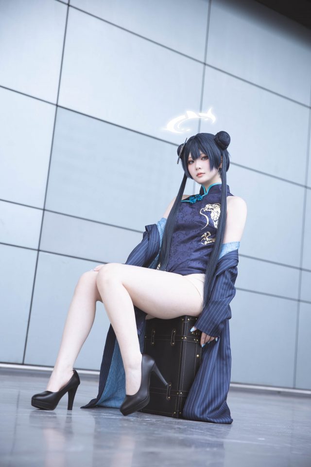 -屿鱼cos《蔚蓝档案》妃咲,魅力迷人撩人心弦! -屿鱼cos《蔚蓝档案》妃咲,魅力迷人撩人心弦!