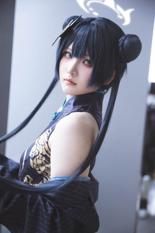 -屿鱼cos《蔚蓝档案》妃咲,魅力迷人撩人心弦! -屿鱼cos《蔚蓝档案》妃咲,魅力迷人撩人心弦!