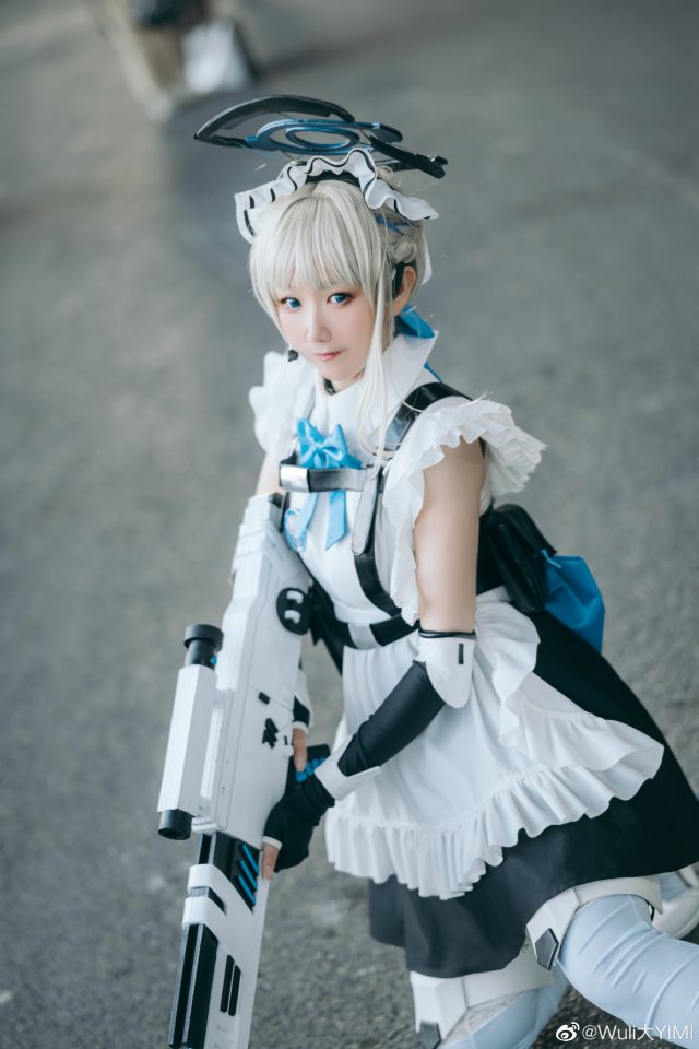 Wuli大YIMI cos《蔚蓝档案》飞鸟马时,娇柔可爱亮相"COMICUP 29"